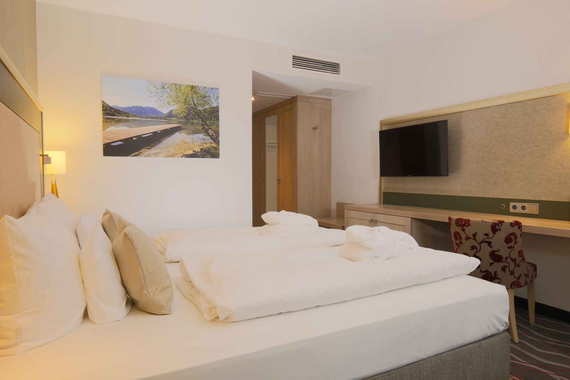 Classic Plus room with air conditioning