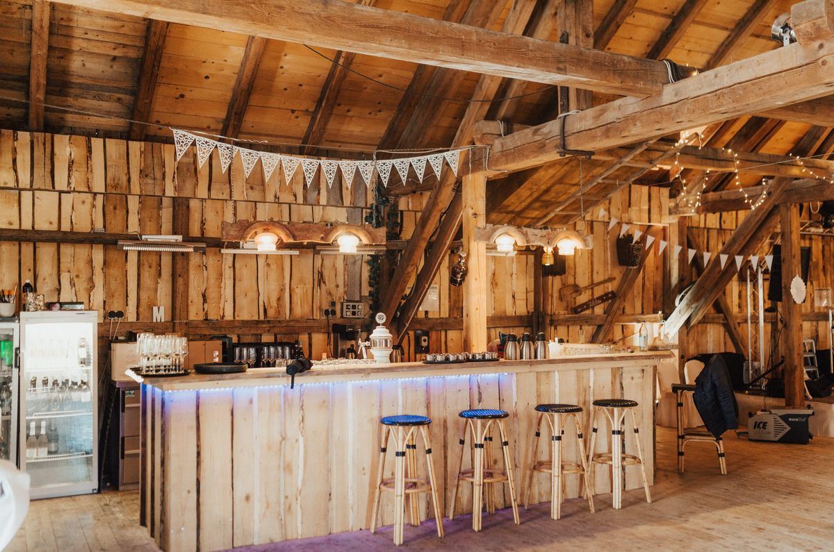 The bar in the EVENTSCHEUNE